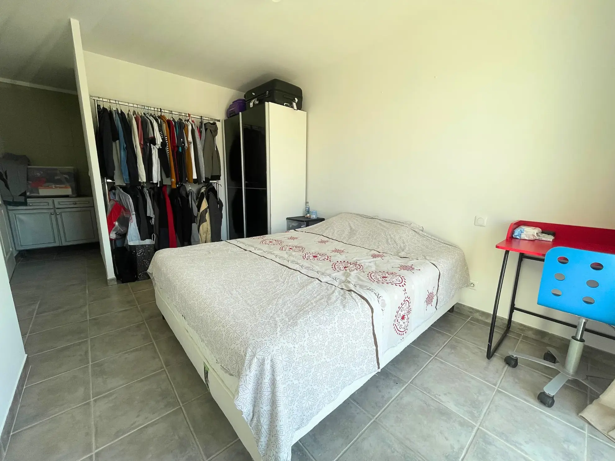 Villa 3 chambres à vendre à Salles-d'Aude avec jardin et panneaux solaires 