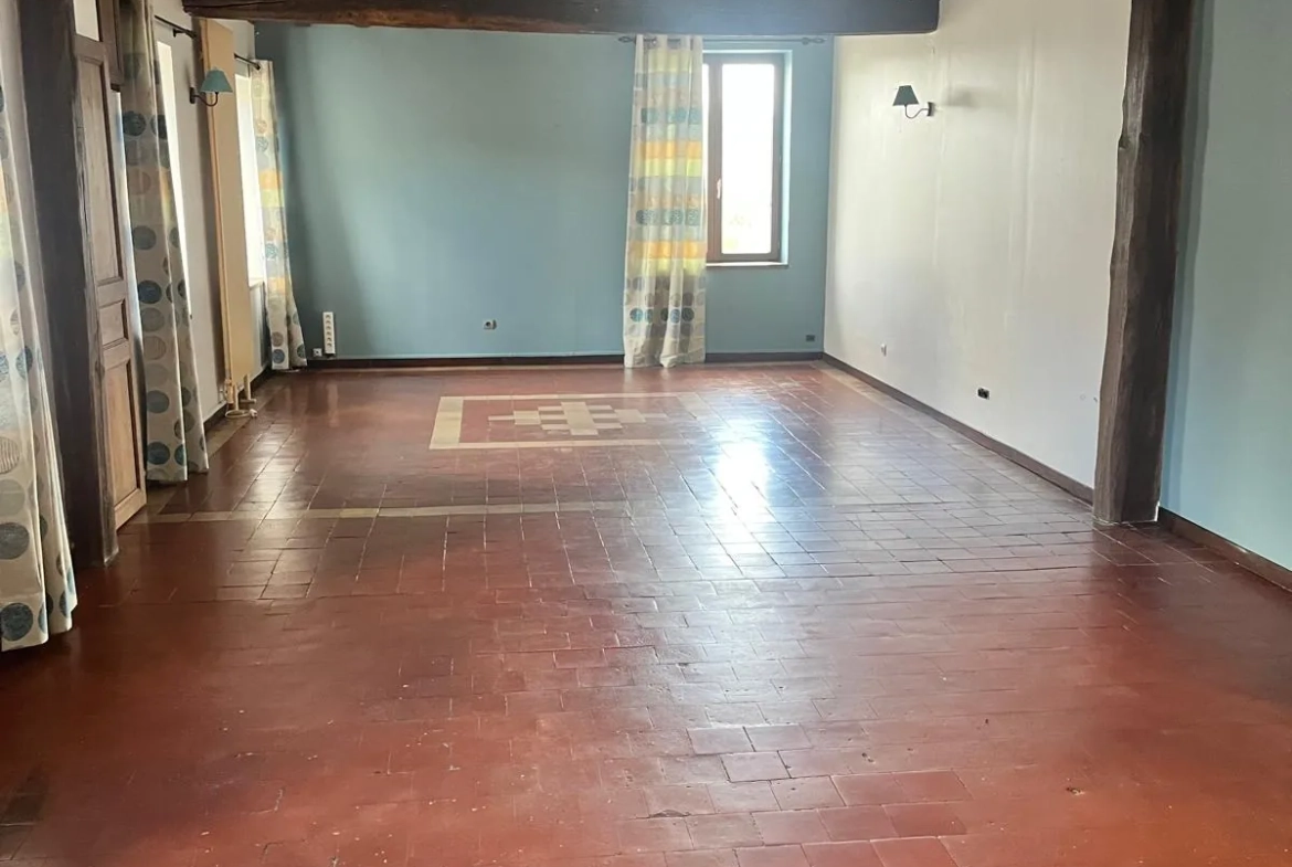 Maison de Village à vendre à La Vallée Mulâtre avec studio rénové et jardin calme 