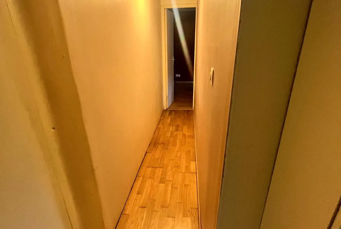 Maison de Village à vendre à La Vallée Mulâtre avec studio rénové et jardin calme 