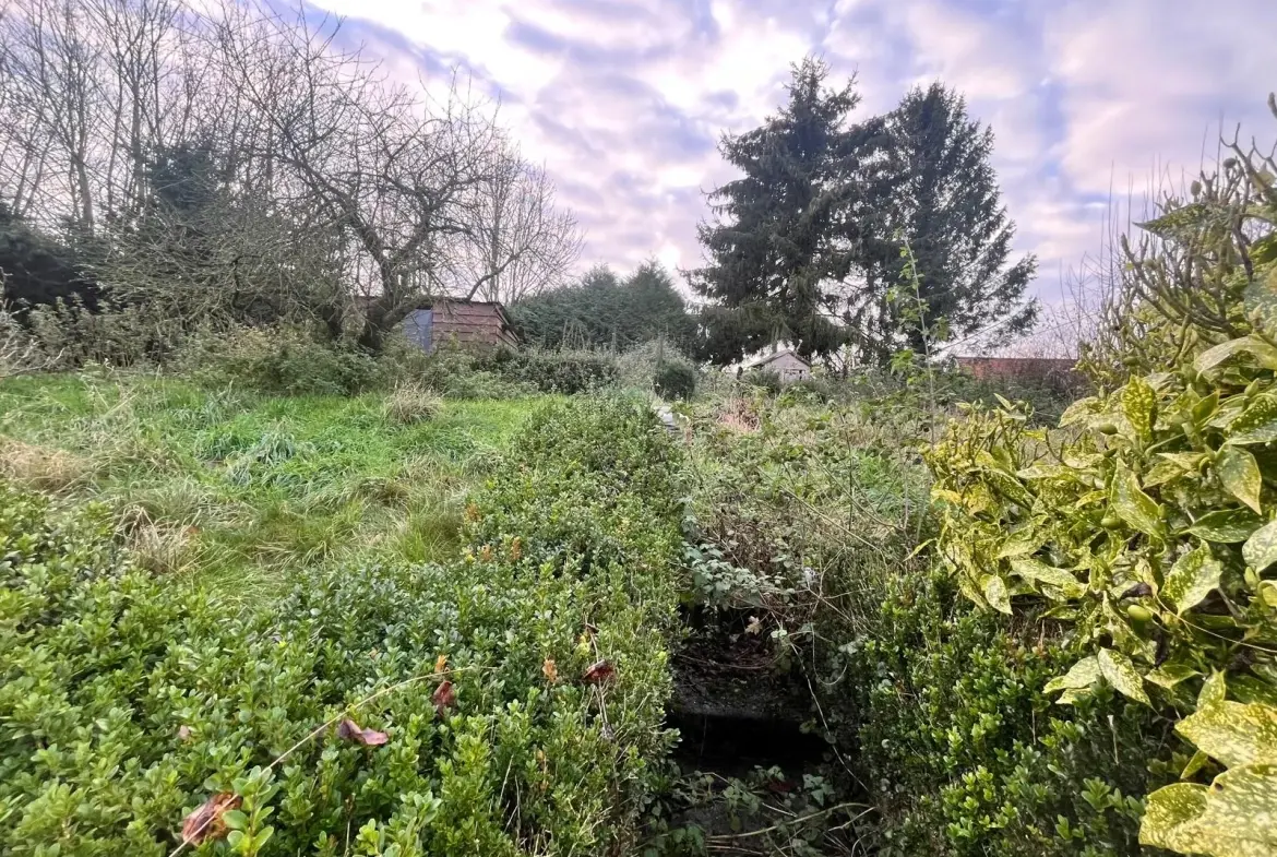 Maison de Village à vendre à La Vallée Mulâtre avec studio rénové et jardin calme 