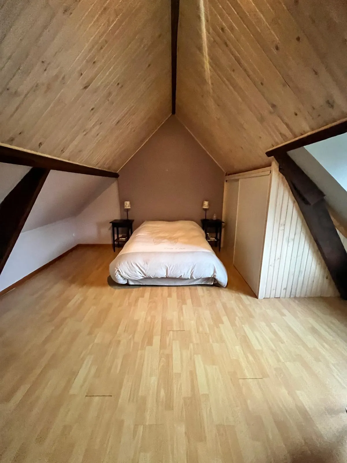 Maison de Village à vendre à La Vallée Mulâtre avec studio rénové et jardin calme 