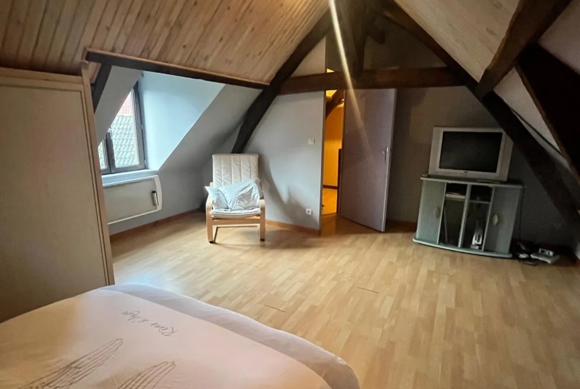Maison de Village à vendre à La Vallée Mulâtre avec studio rénové et jardin calme 