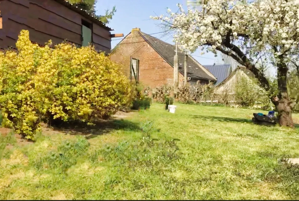 Maison de Village à vendre à La Vallée Mulâtre avec studio rénové et jardin calme 