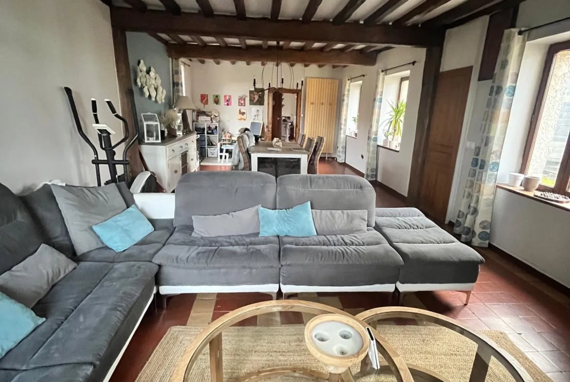 Maison de Village à vendre à La Vallée Mulâtre avec studio rénové et jardin calme 