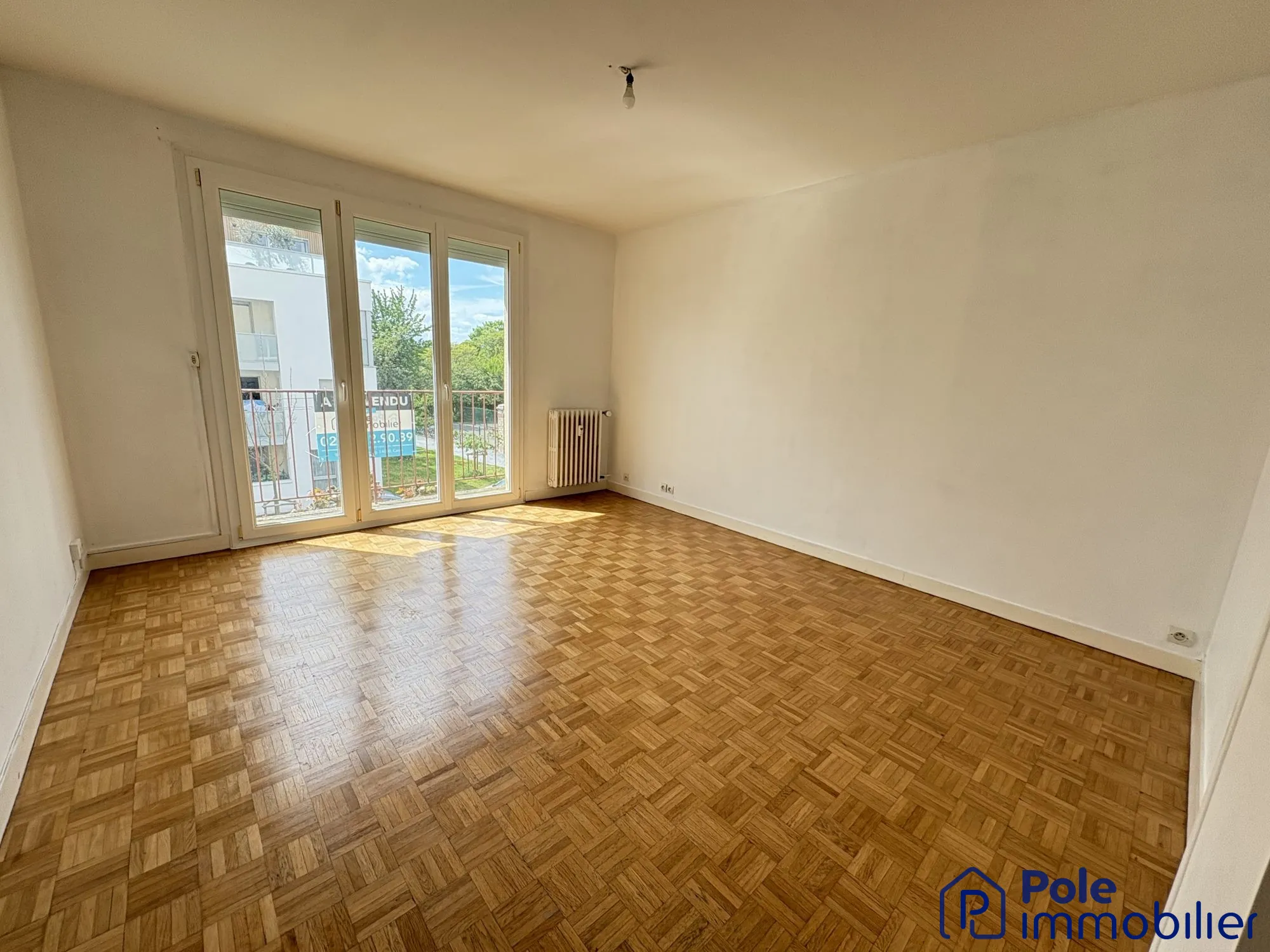 F3 CAEN  Appartement 3 pièces avec balcon à Caen – 57,11 m², proche commodités 