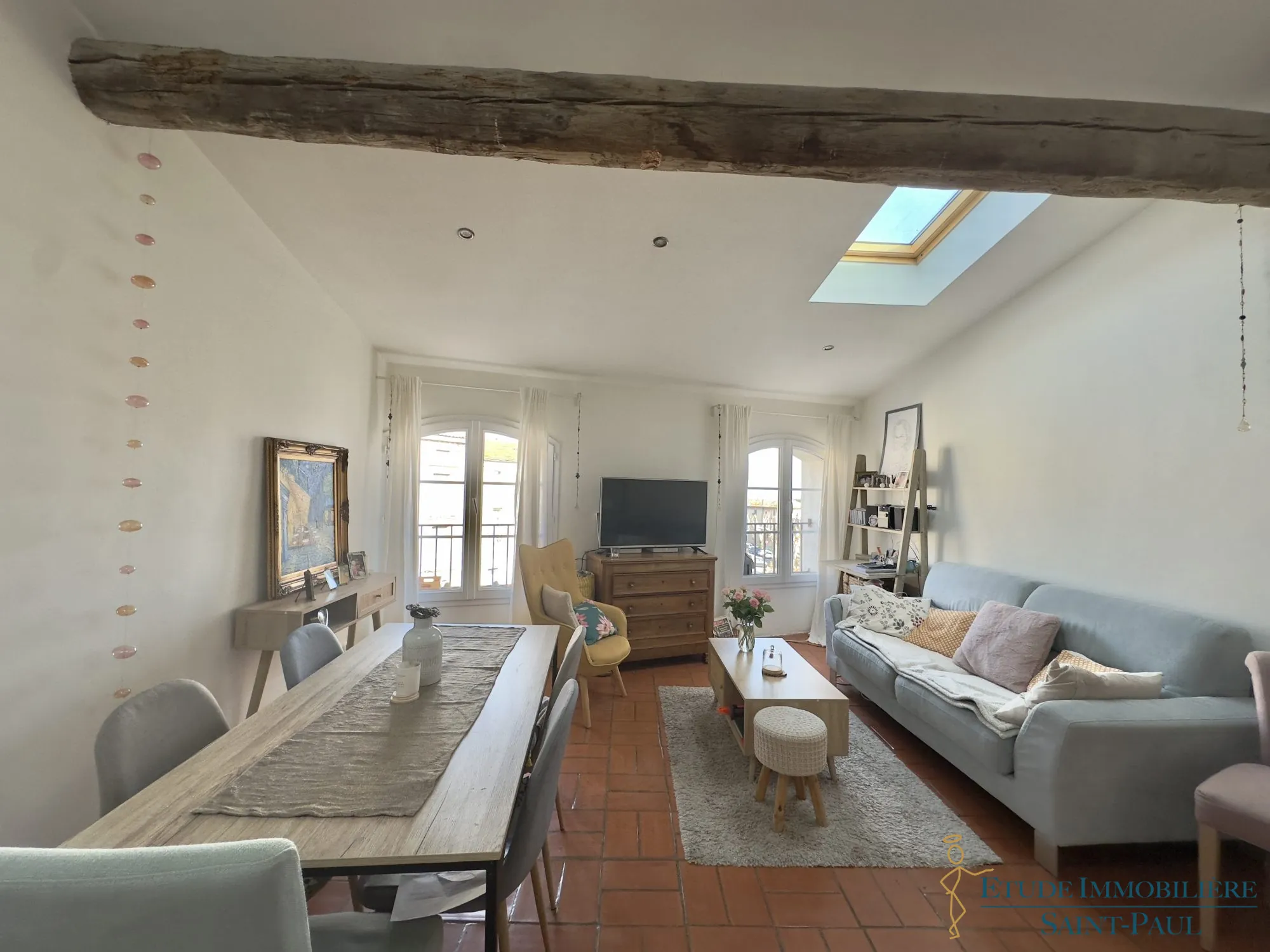 Charmant appartement T4 avec 3 chambres à Clermont l'Hérault proche commodités 