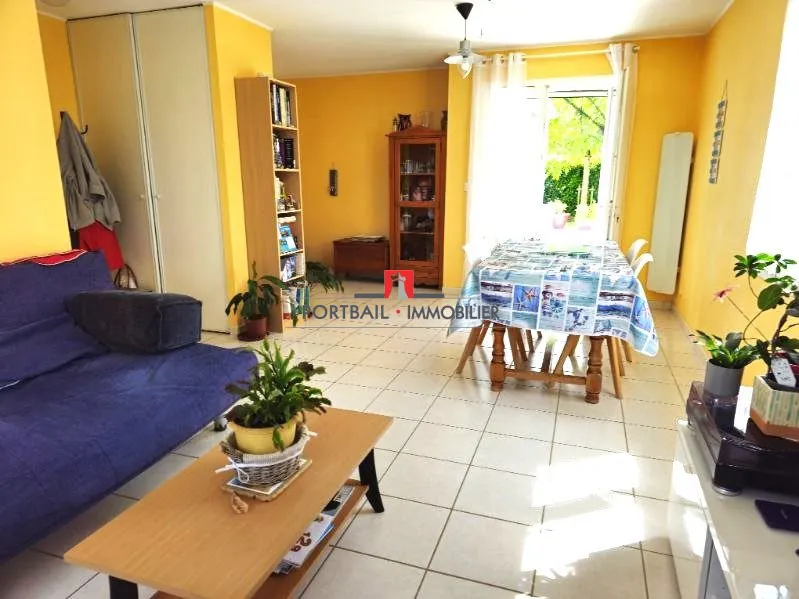 Maison à vendre à Cavignac de 94m² avec terrain arboré 