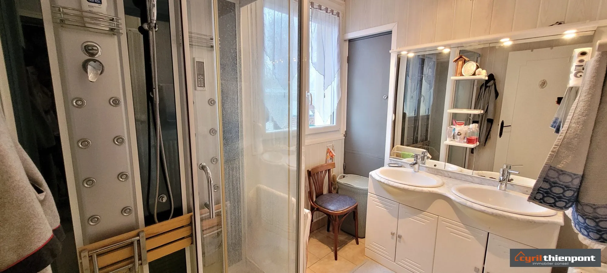 Maison de plain-pied à Abbeville - 3 chambres, garage et terrasse, 95 m² 