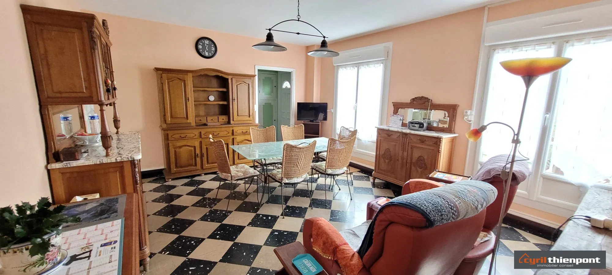 Maison de plain-pied à Abbeville - 3 chambres, garage et terrasse, 95 m² 