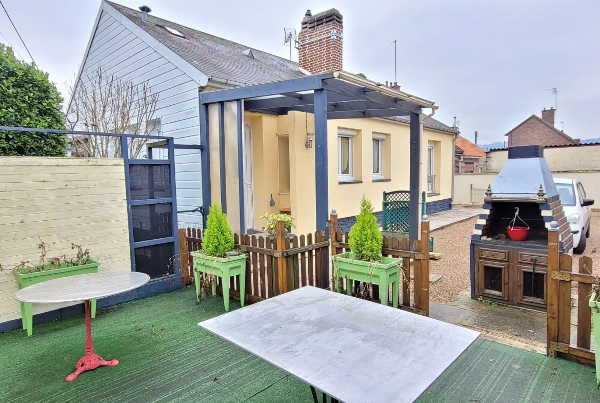 Maison de plain-pied à Abbeville - 3 chambres, garage et terrasse, 95 m² 