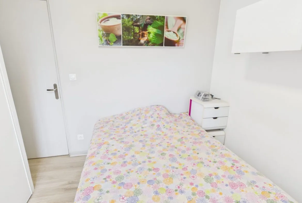 Appartement T2 lumineux avec balcon à Narbonne-Plage, proche commodités et écoles 