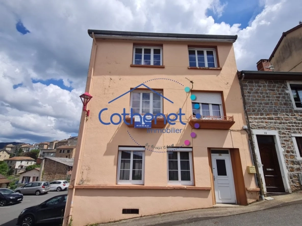 Maison de ville avec jardin et dépendance à Cours, 130 m²