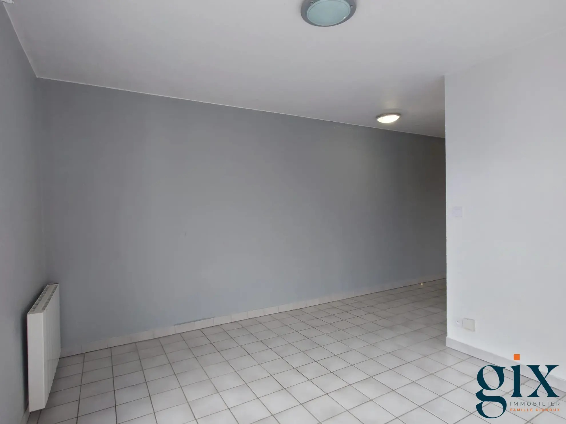 Studio à vendre à Grenoble avec vue sur Belledonne – 19,31 m² 