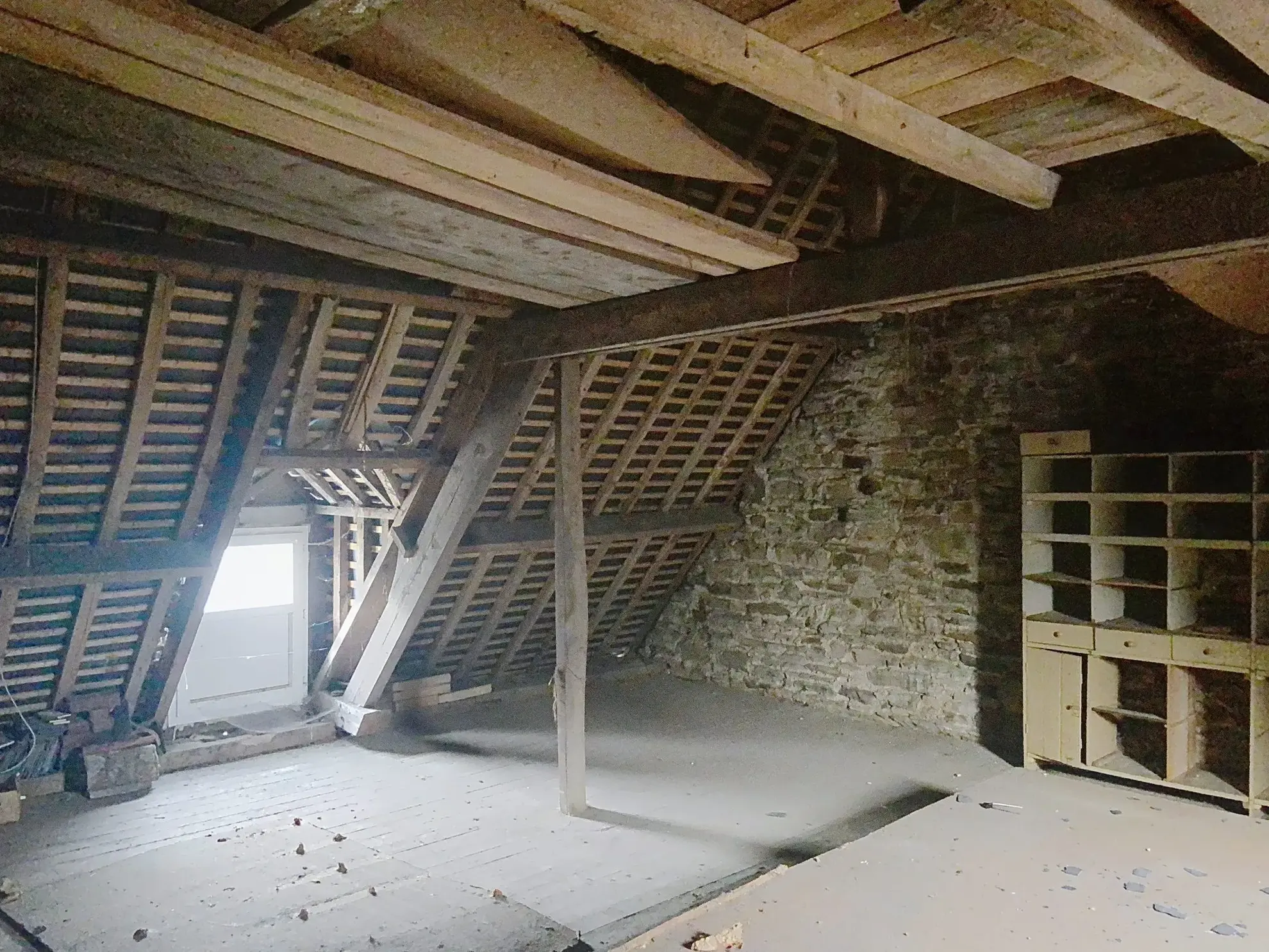 Maison de bourg en pierre à rénover proche Mont Saint-Michel et Saint-Malo 