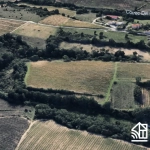 Terrain agricole de 7800 m² à Tresserre, proche village en Occitanie