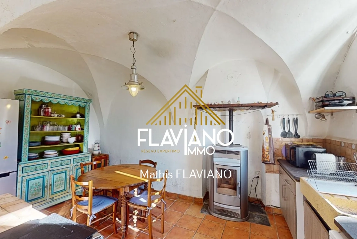 Maison à Jausiers avec jardins et vue montagne - 93 m² 