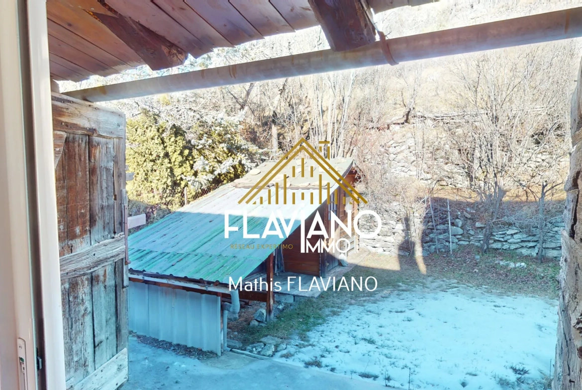 Maison à Jausiers avec jardins et vue montagne - 93 m² 