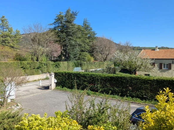 Maison 105 m² avec terrain constructible à Saint Péray - Vue campagne
