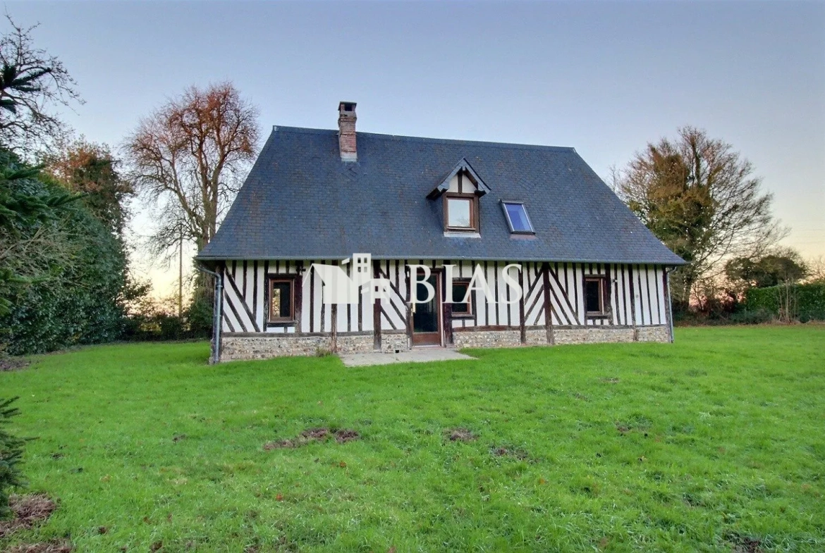 Charmante maison à vendre à Bernay, proche Côtes normandes - 2 chambres, dépendance, jardin 