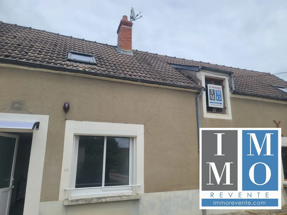 Maison rénovée avec jardin et grange à Venesmes, 3 chambres 