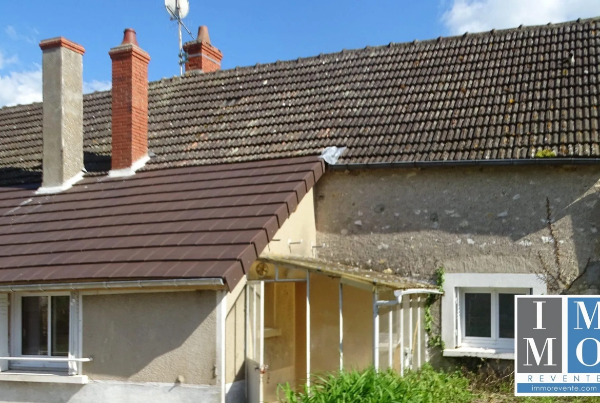 Maison rénovée avec jardin et grange à Venesmes, 3 chambres 