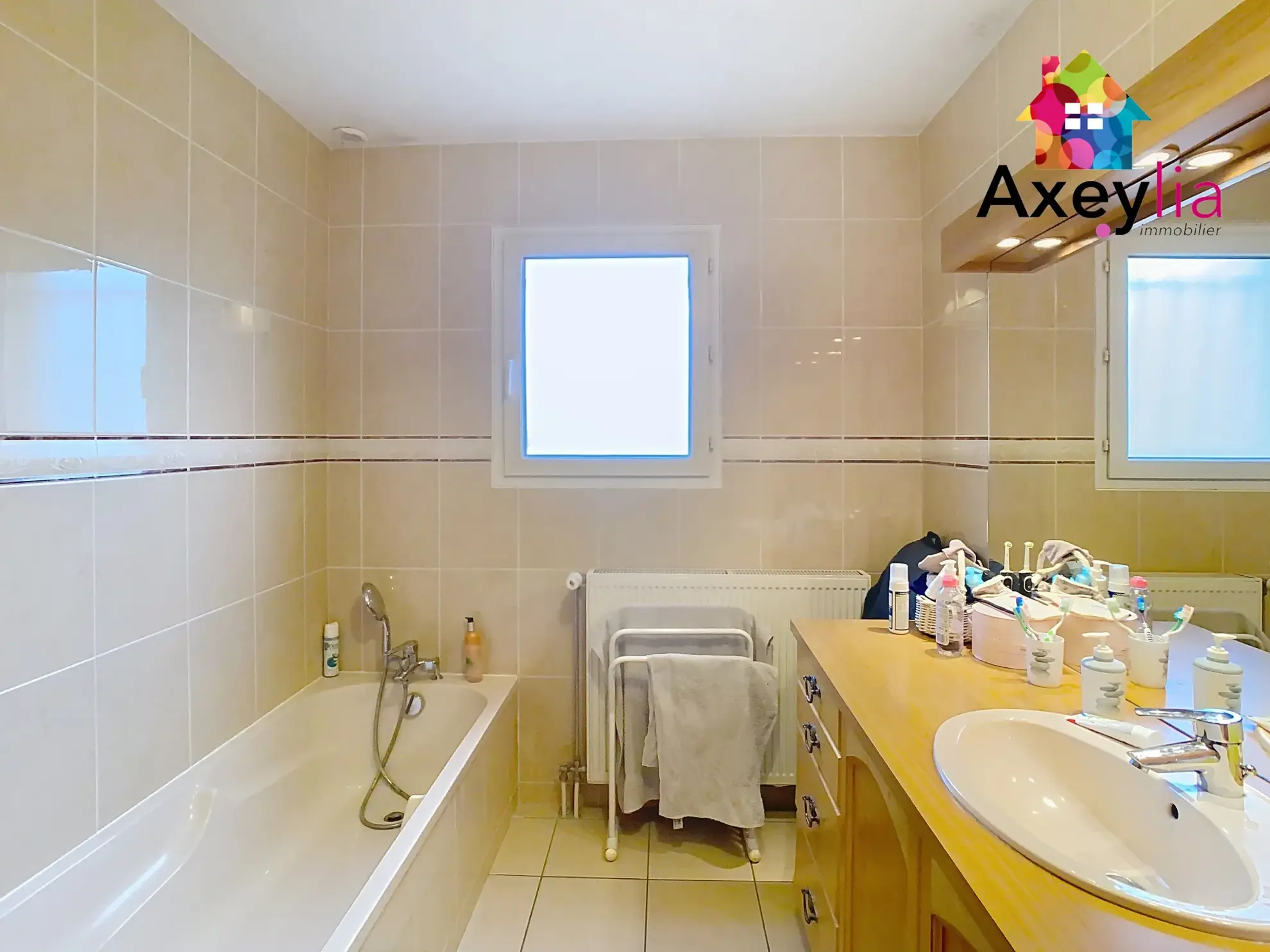 Maison à vendre à Villereest avec terrain de 1500 m² et piscine hors sol 