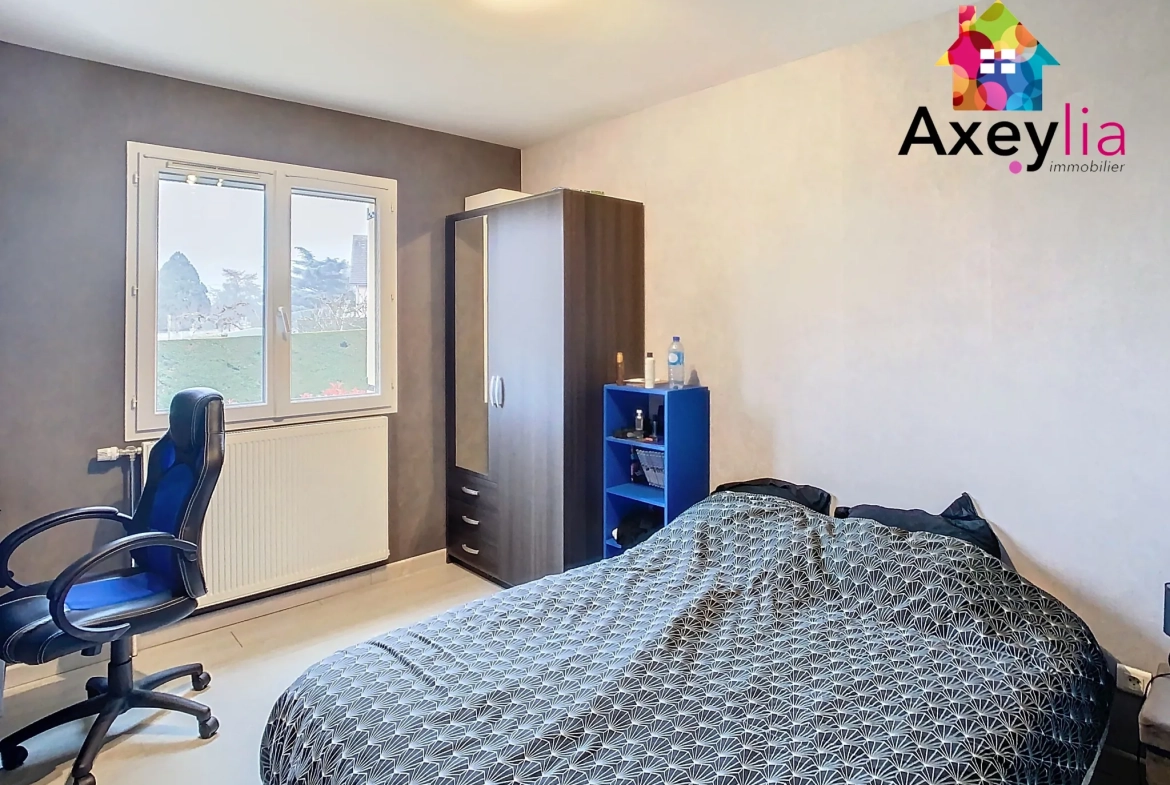Maison à vendre à Villereest avec terrain de 1500 m² et piscine hors sol 