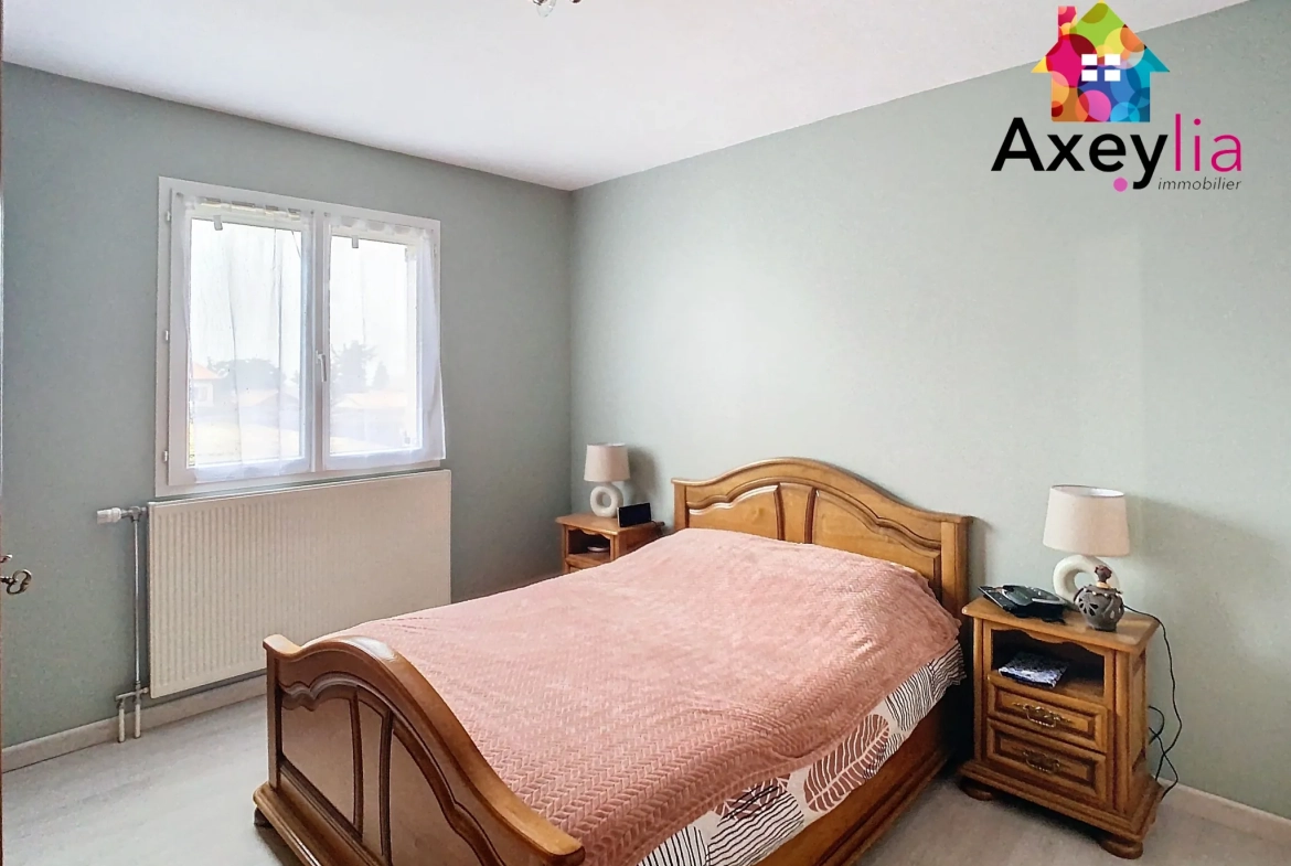 Maison à vendre à Villereest avec terrain de 1500 m² et piscine hors sol 