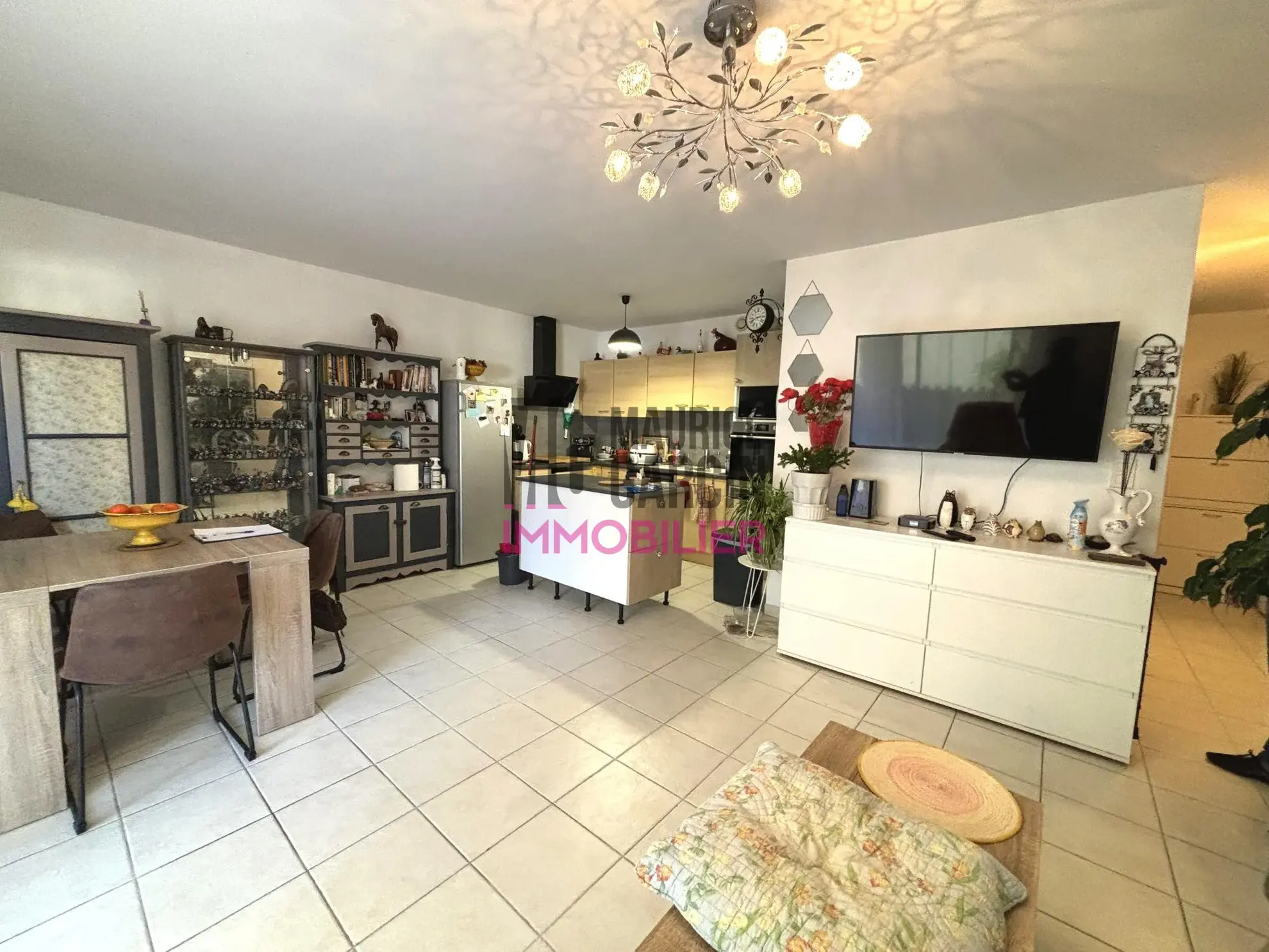 Terrain constructible non viabilisé à Saint-Brandan de 1050 m² 