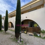 Terrain constructible non viabilisé à Saint-Brandan de 1050 m²