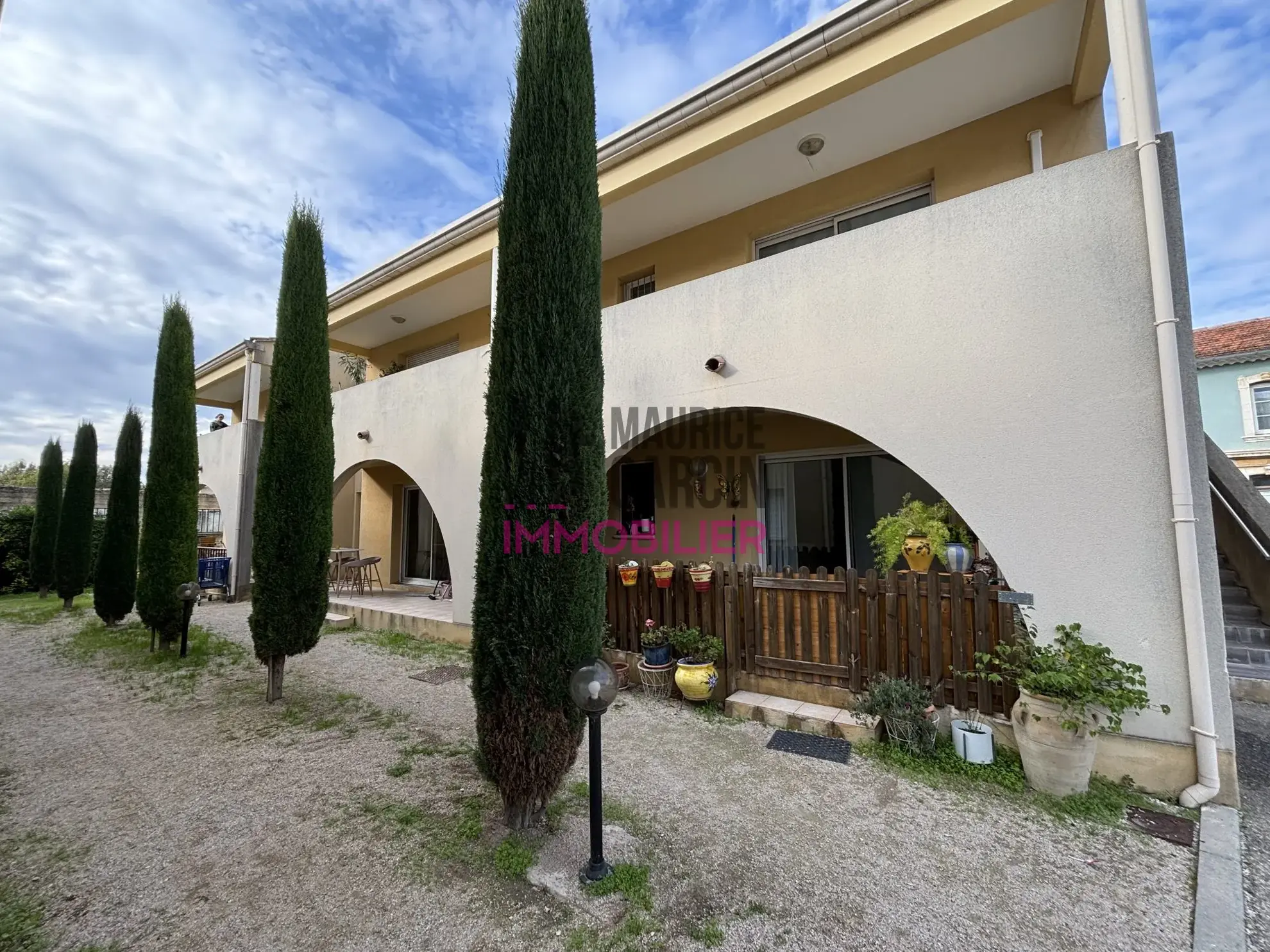 Terrain constructible non viabilisé à Saint-Brandan de 1050 m² 