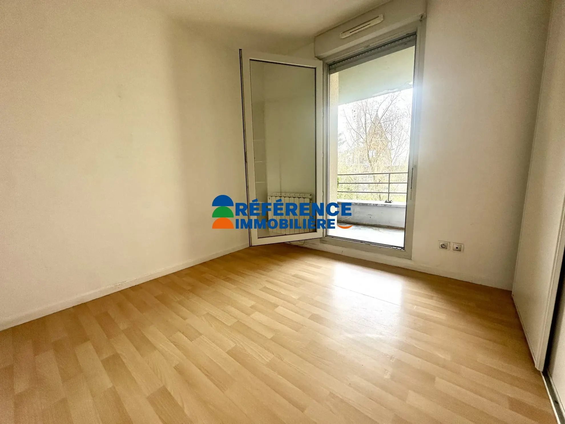 Appartement 2 pièces à vendre à Wambrechies avec balcon et parking 