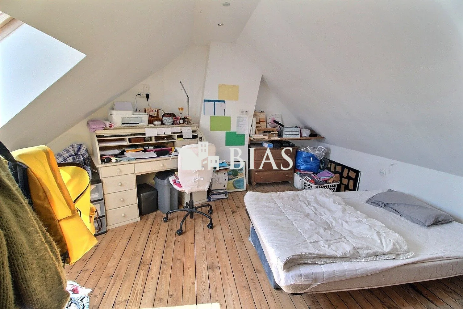 Maison à vendre à Forges-Les-Eaux de 120 m² avec terrasse et garage 