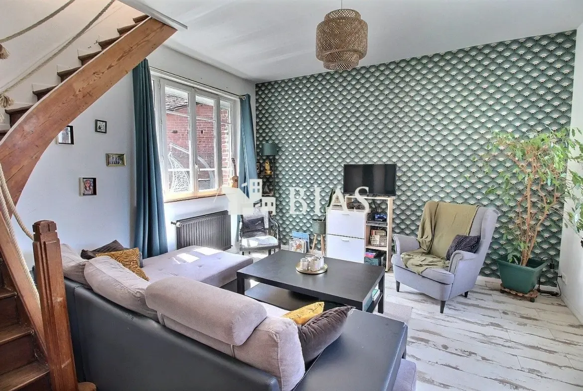 Maison à vendre à Forges-Les-Eaux de 120 m² avec terrasse et garage 