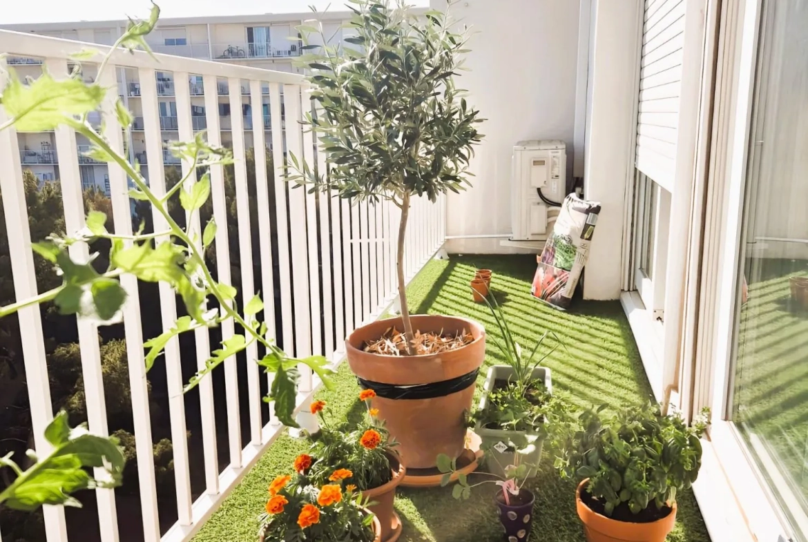Appartement à vendre à Port-de-Bouc - 82,95 m² avec balcon et parking 