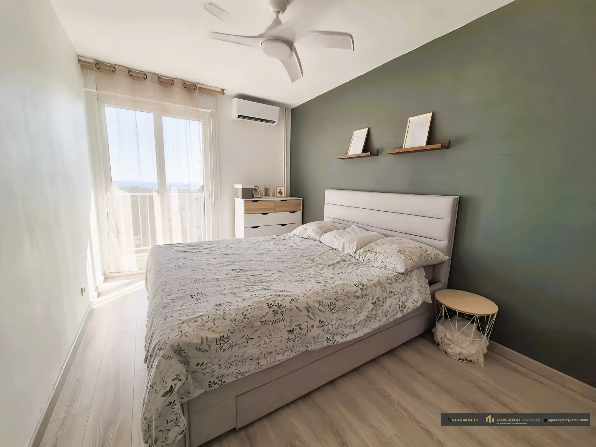 Appartement à vendre à Port-de-Bouc - 82,95 m² avec balcon et parking 