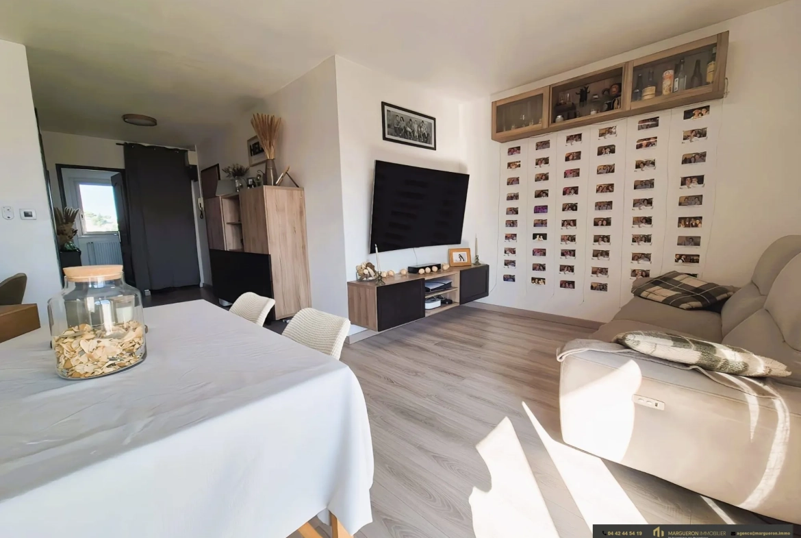 Appartement à vendre à Port-de-Bouc - 82,95 m² avec balcon et parking 