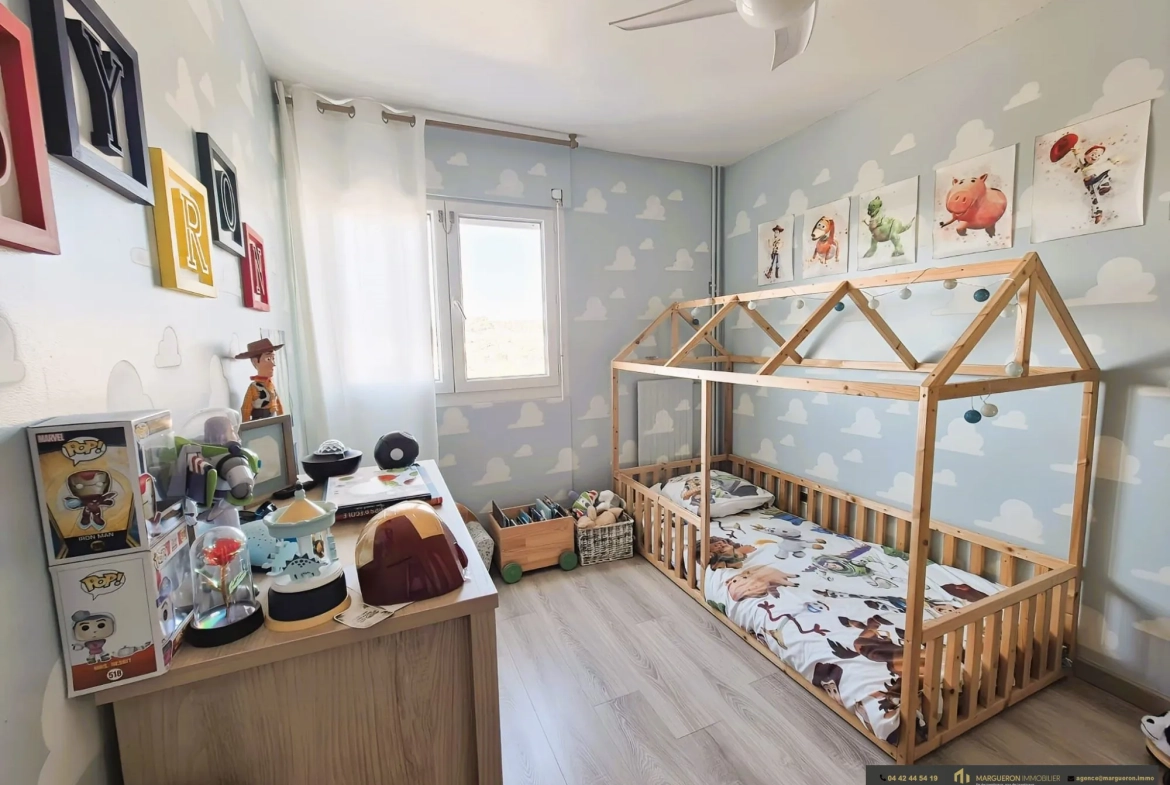 Appartement à vendre à Port-de-Bouc - 82,95 m² avec balcon et parking 