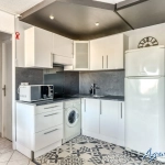 Bel appartement T2 avec cabine à Saint Pierre la Mer – Vue mer, proximité commerces
