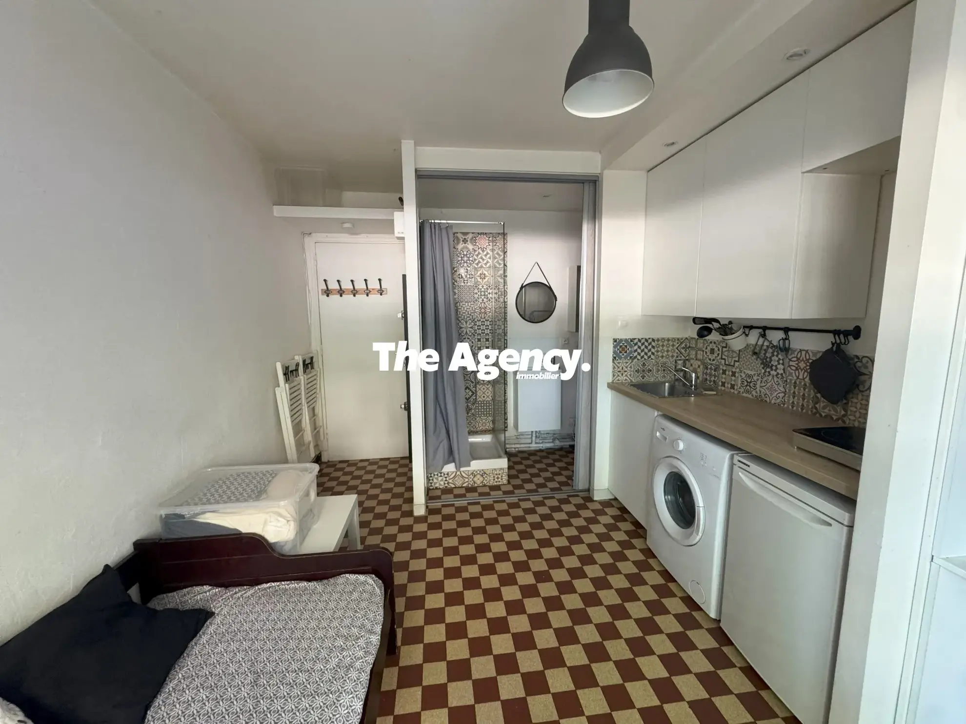 Studio à vendre à Marseille Sainte Anne, 14 m², idéal investissement 