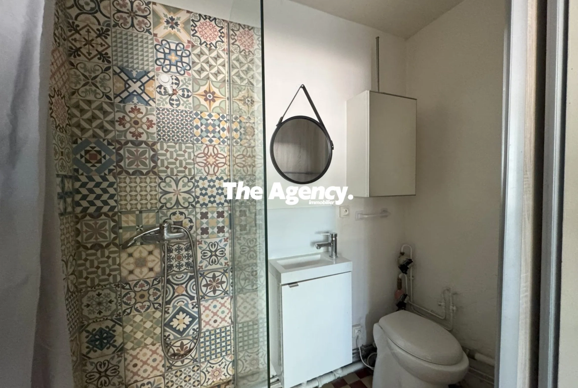 Studio à vendre à Marseille Sainte Anne, 14 m², idéal investissement 