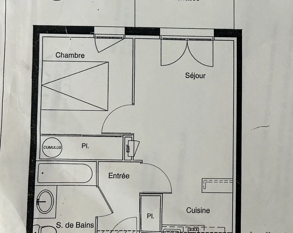 Appartement T2 avec terrasse et piscine à Castres - Résidence sécurisée 