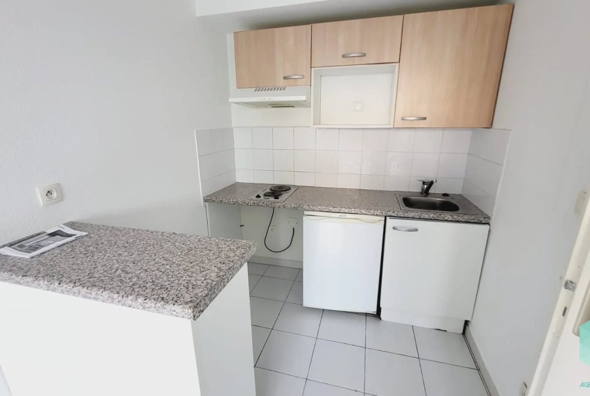 Appartement T2 avec terrasse et piscine à Castres - Résidence sécurisée 