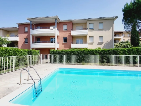 Appartement T2 avec terrasse et piscine à Castres - Résidence sécurisée