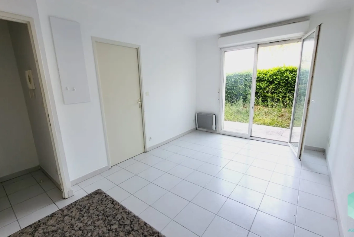 Appartement T2 avec terrasse et piscine à Castres - Résidence sécurisée 