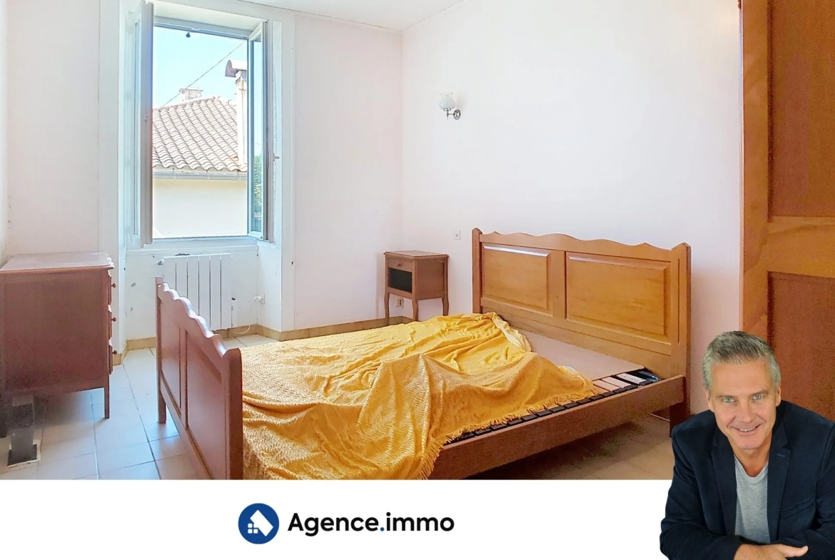 Maison ancienne à rénover avec dépendances à Mirambeau – Opportunité à saisir 