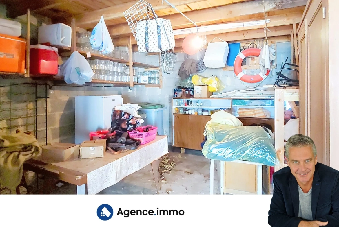 Maison ancienne à rénover avec dépendances à Mirambeau – Opportunité à saisir 