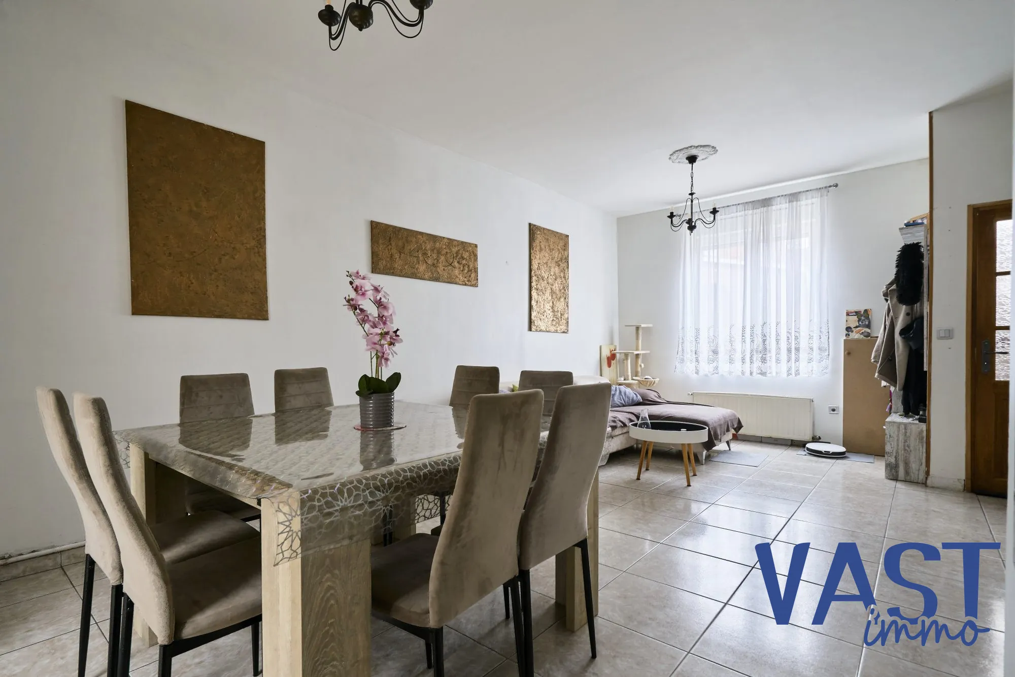 Maison ancienne lumineuse à Tourcoing avec grand potentiel - 96 m² 