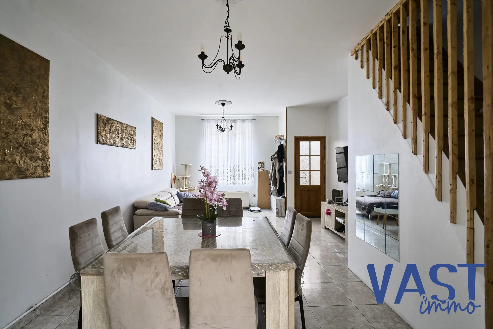 Maison ancienne lumineuse à Tourcoing avec grand potentiel - 96 m² 