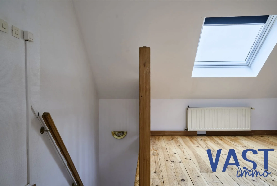 Maison ancienne lumineuse à Tourcoing avec grand potentiel - 96 m² 